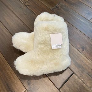 Slipper Boots